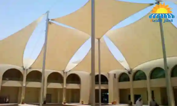 مظلات خارجية للمساجد مصنوعة من مواد متينة تحمي من الشمس والحرارة